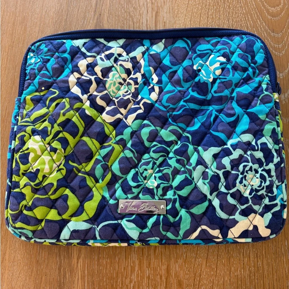 Vera Bradley Blue and Green Quilted Ipad Sleeve